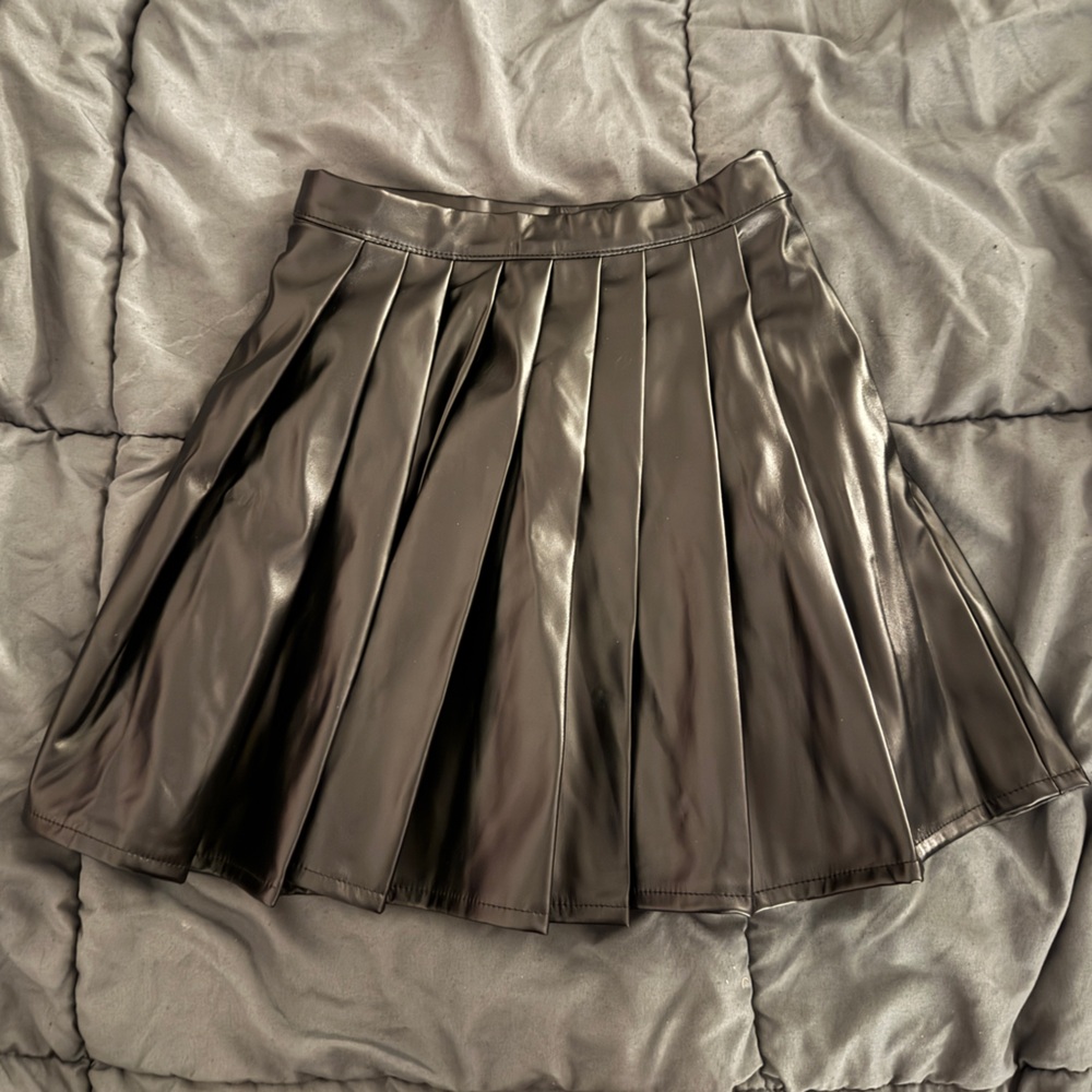 Black Pleated Skirt